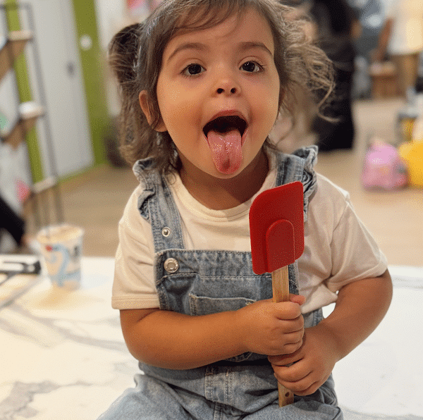 timos zacharatos Holder 20