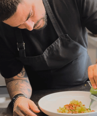 timos zacharatos Holder 5