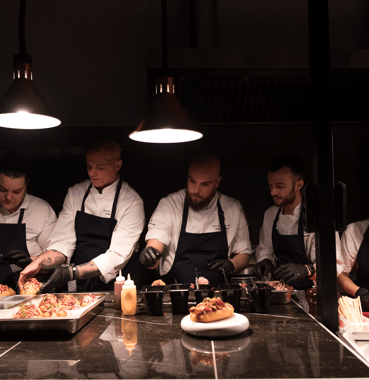 timos zacharatos Holder 8 min